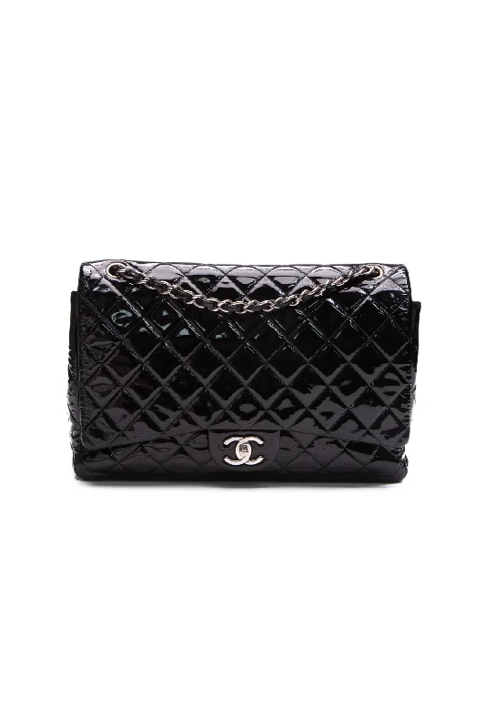 Chanel bags with iconic stitching detailsClassic Maxi Double Flap Bag