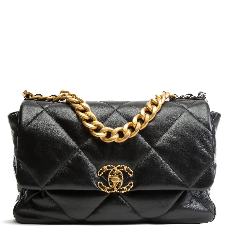 Chanel Classic Flap Bag for Evening PartyCHANEL 19 Flap Bag - Black