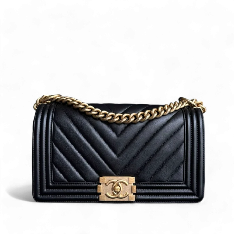 Chanel All - Match Handbag for Versatile StylingChanel Boy Medium - Calfskin 25CM Chevron Black Gold Hardware Series 24