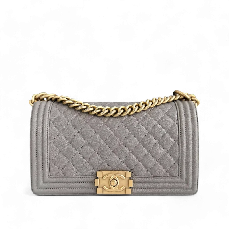 Chanel Quilted Leather Shoulder Bag for FashionistasChanel Boy Medium - Caviar 25CM Quilted Light Grey Gray Gold Hardware Series 27