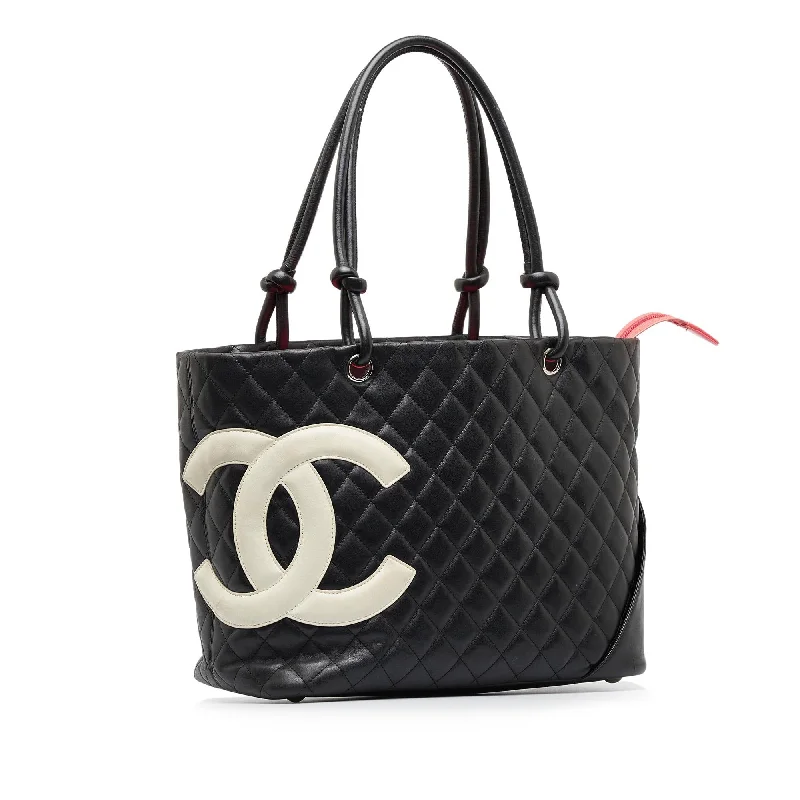 Chanel Chain Strap Handbag for Everyday UseChanel Cambon Ligne Tote (1Lzf47)