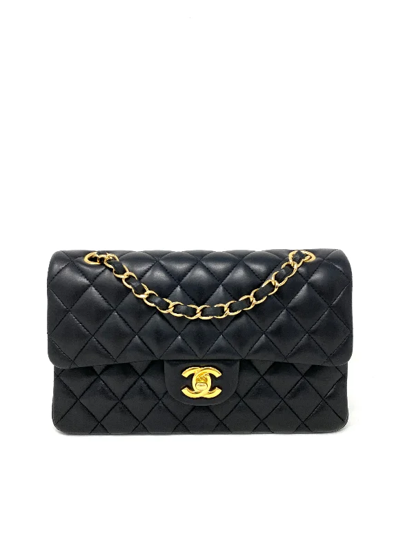 Chanel leather bags for everydChanel Classic Small Flap Bag