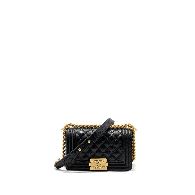 Chanel Quilted Leather Shoulder Bag for FashionistasChanel Small Boy Bag Caviar Black GHW (Microchip)