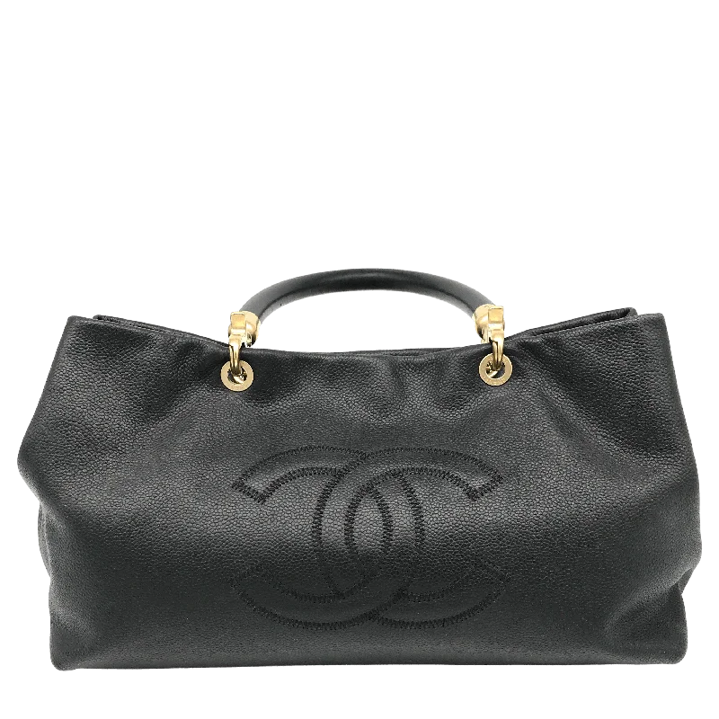 Chanel bags for women who appreciate fine craftsmanshipVintage Chanel Tote Bag (COLLECTIBLE)