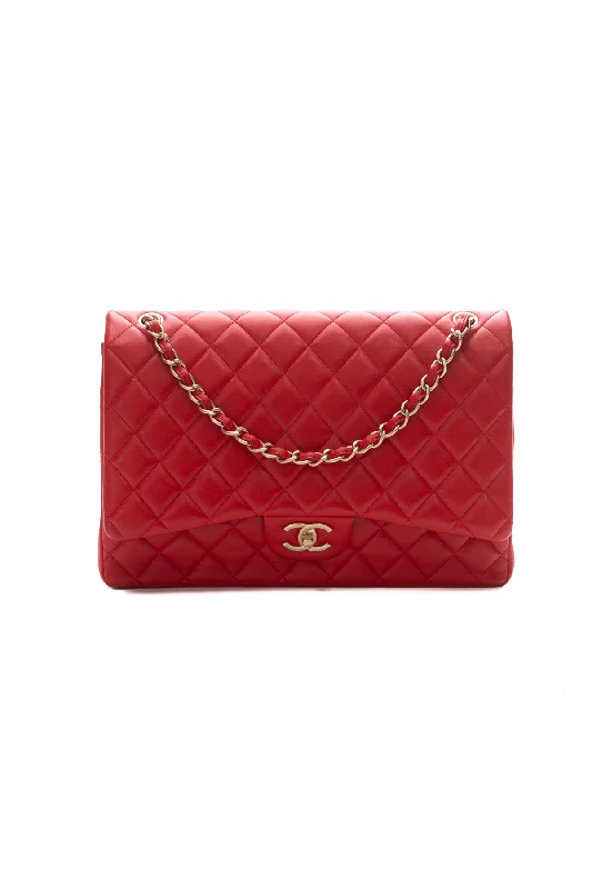 Chanel bags with the perfect balance of luxury and functionalityClassic Maxi Double Flap Bag