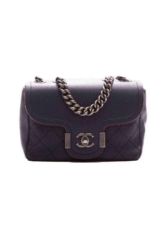 Chanel Classic Flap Bag for Evening PartyArchi Chic Flap Bag