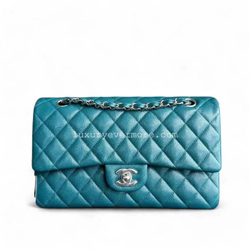 Chanel Quilted Leather Shoulder Bag for Fashionistas*Unused* Chanel Classic Flap Medium - Caviar Quilted Calfskin Green Blue SHW No 26