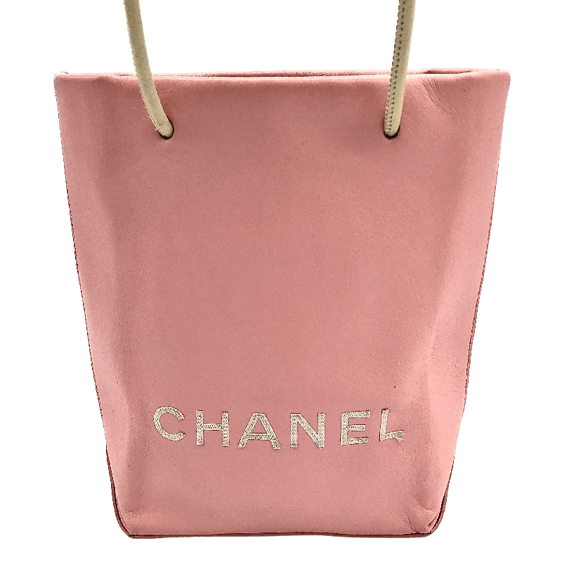 Chanel bags for women who love timeless fashionVintage Chanel Bag