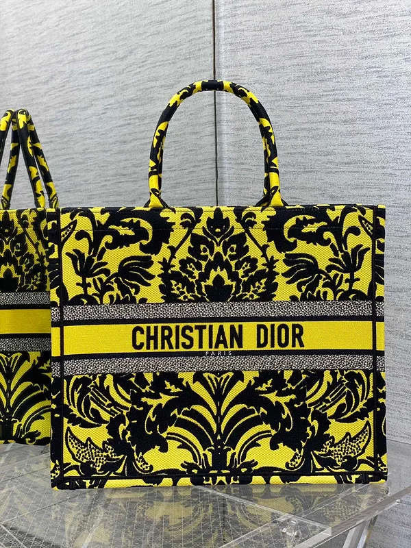 Fashion - forward Christian Dior tote bags for the modern womanBC - Dior Bags - 1625