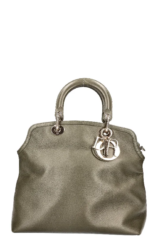 Fashion - forward Christian Dior tote bags for the modern womanCHRISTIAN DIOR Granville Bag Green