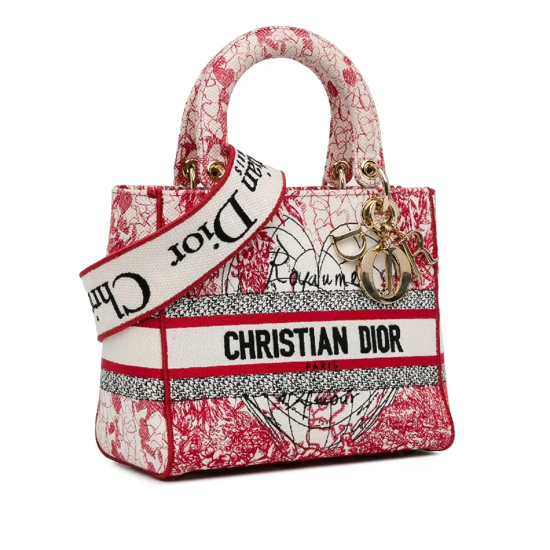 Christian Dior Saddle bags with a studded trim for a bold lookDior Medium Royale d'Amour Lady D-Lite (rka3Qp)